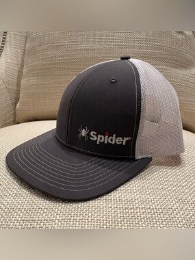 Spider Trucker Baseball Hat Gray w White Mesh Back /  Snap Closure / Men’s OSFM